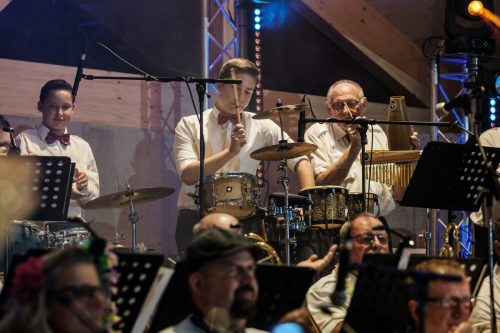 20250809-212046-IQH20042