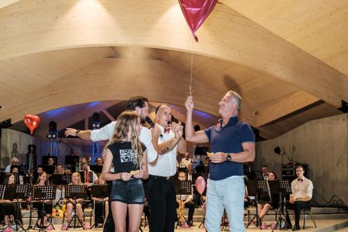 20250809-214853-IQH20101