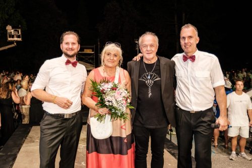 20250809-221057-IQH20121