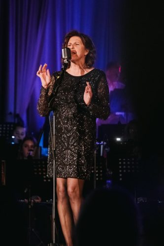 20260123-220142-XT410167_2048