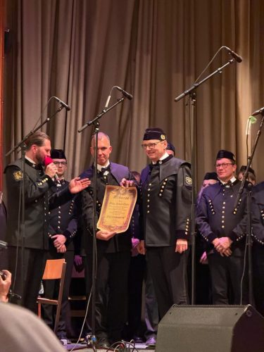 7ba43e0c-51ce-47a1-a927-3e95be533c4c